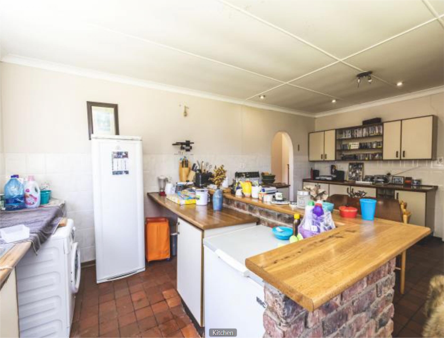 4 Bedroom Property for Sale in Beacon Bay Eastern Cape